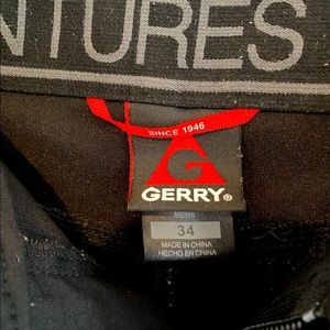 Men’s Gerry Cargo Shorts.